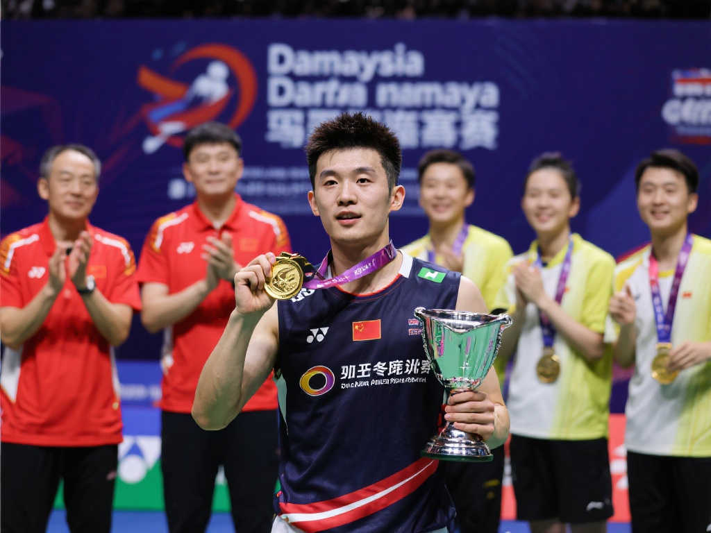 石宇奇首夺赛季冠军 国羽携一金四银收官大马赛